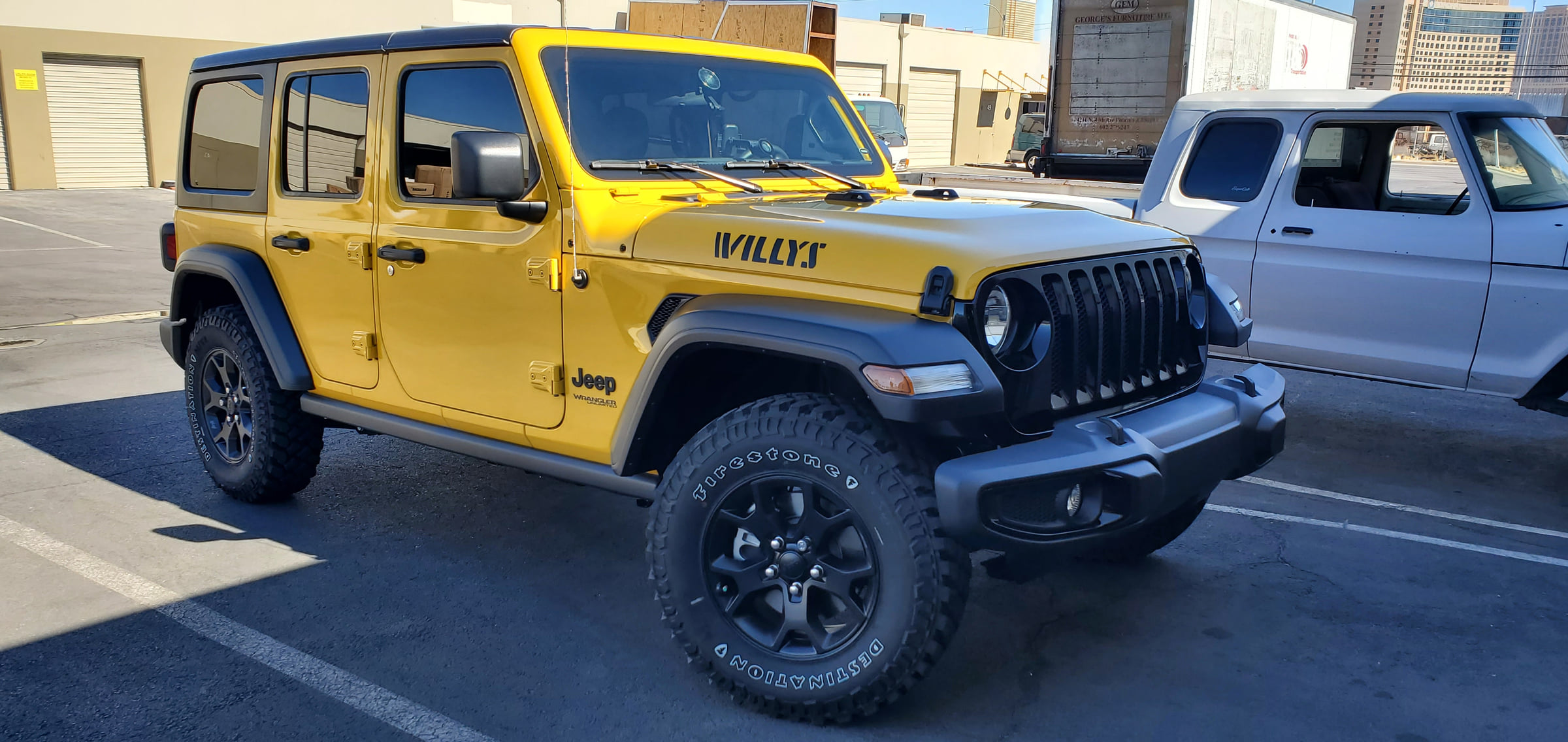 Willys Jeep with window tint